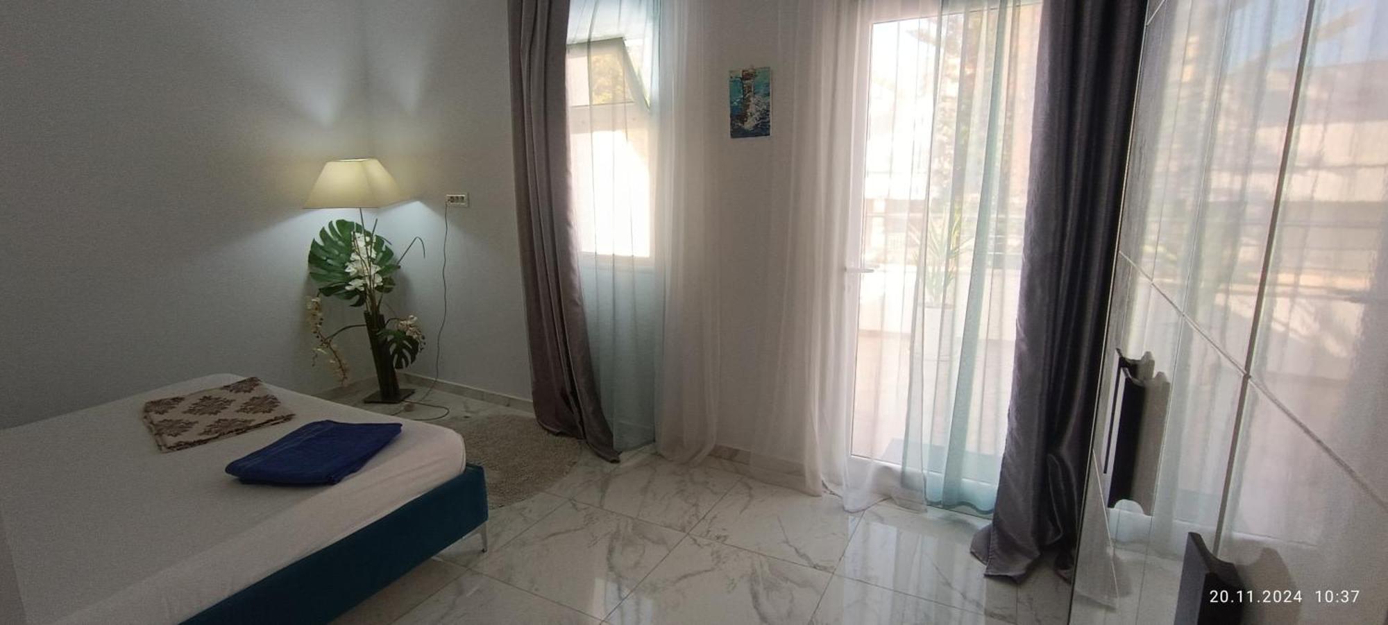 Residence Debbabi Sans Coupure D'Eau Monastir Exterior photo